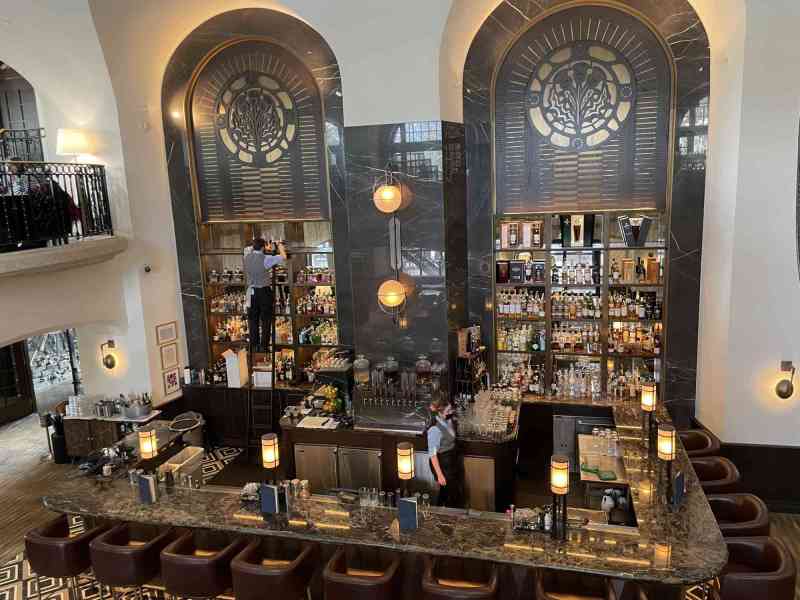 Rundle Bar