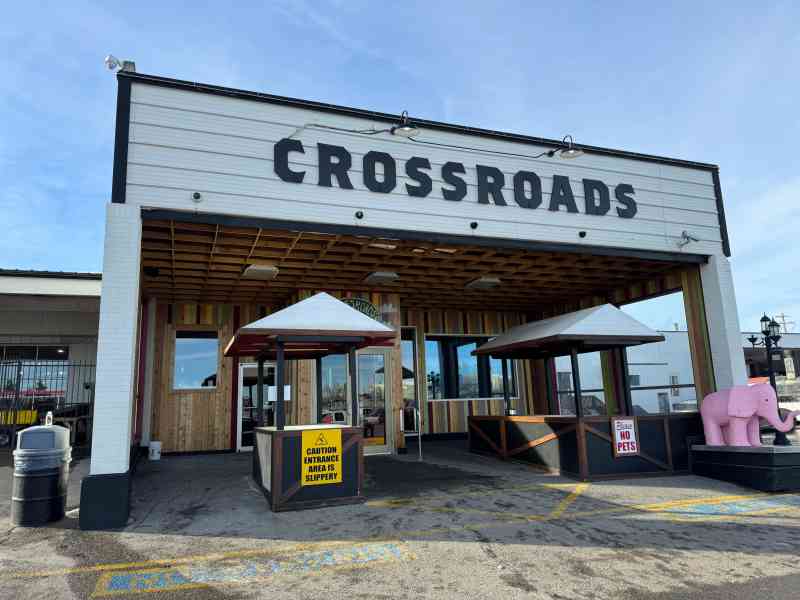 Crossroads Market